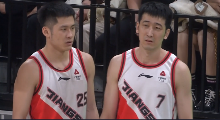 PG电子-吴前19分浙江大胜辽宁豪取7连胜(cba浙江33号 吴前)